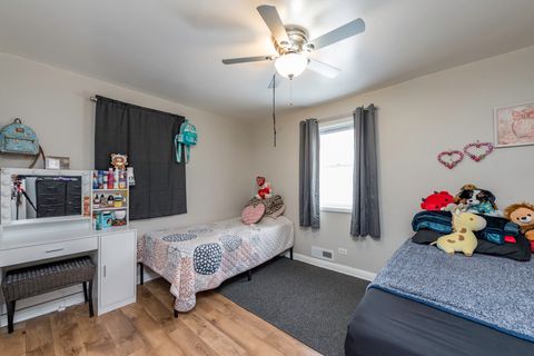 Tiny photo for 10383 W York House Road, Beach Park, IL 60087 (MLS # 12597373)