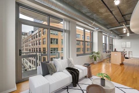 Tiny photo for 933 W Van Buren Street #516, Chicago, IL 60607 (MLS # 12517274)