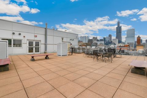 Tiny photo for 933 W Van Buren Street #516, Chicago, IL 60607 (MLS # 12517274)