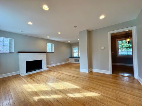 Tiny photo for 9210 S Trumbull Avenue, Evergreen Park, IL 60805 (MLS # 12510613)