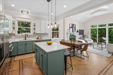 Tiny photo for 4728 N Malden Street #3N, Chicago, IL 60640 (MLS # 12706937)