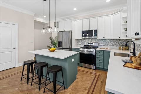 Tiny photo for 4728 N Malden Street #3N, Chicago, IL 60640 (MLS # 12706937)