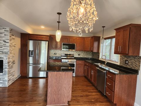 Tiny photo for 9434 Rich Lane, Orland Park, IL 60467 (MLS # 12628243)