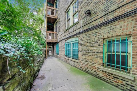 Tiny photo for 1522 E 59th Street #2F, Chicago, IL 60637 (MLS # 12455031)