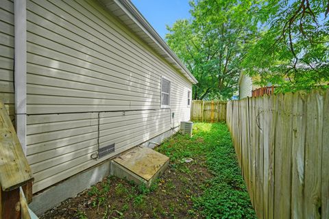 Tiny photo for 35706 N Benjamin Avenue, Ingleside, IL 60041 (MLS # 12574564)
