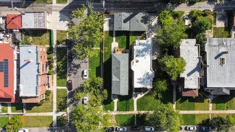 Tiny photo for 657 N PINE Avenue, Chicago, IL 60644 (MLS # 12491599)