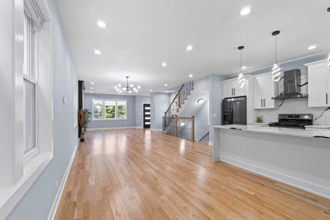 Tiny photo for 657 N PINE Avenue, Chicago, IL 60644 (MLS # 12491599)