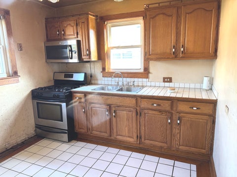 Tiny photo for 9855 S CAMPBELL Avenue, Evergreen Park, IL 60805 (MLS # 12752734)