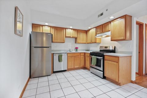 Tiny photo for 18215 Wentworth Avenue #3B, Lansing, IL 60438 (MLS # 12455575)