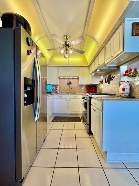 Tiny photo for 1247 S Mannheim Road #3, Westchester, IL 60154 (MLS # 12627106)