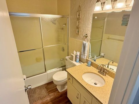 Tiny photo for 390 Hensley Hills Drive, Vienna, IL 62995 (MLS # 12581105)