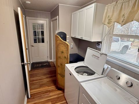 Tiny photo for 390 Hensley Hills Drive, Vienna, IL 62995 (MLS # 12581105)