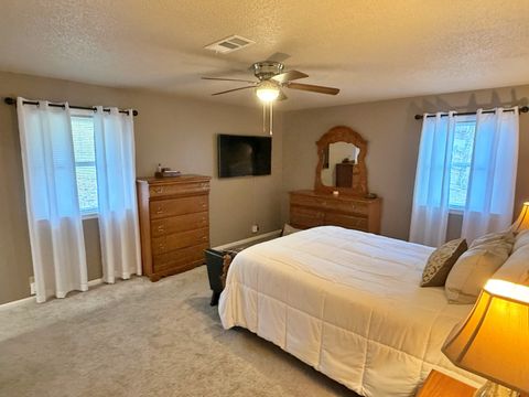 Tiny photo for 390 Hensley Hills Drive, Vienna, IL 62995 (MLS # 12581105)