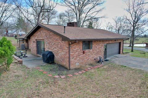 Tiny photo for 390 Hensley Hills Drive, Vienna, IL 62995 (MLS # 12581105)