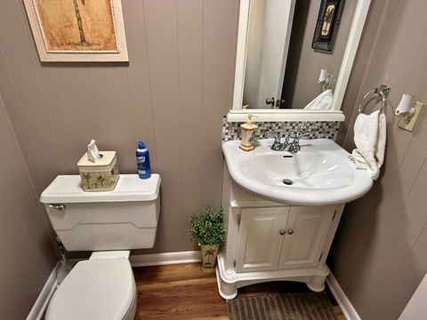 Tiny photo for 390 Hensley Hills Drive, Vienna, IL 62995 (MLS # 12581105)