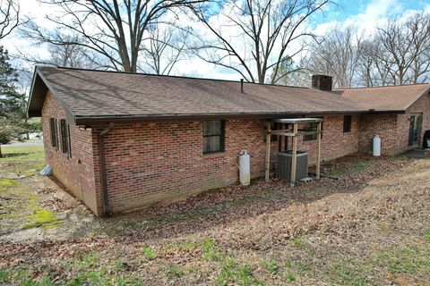 Tiny photo for 390 Hensley Hills Drive, Vienna, IL 62995 (MLS # 12581105)