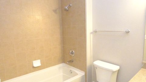 Tiny photo for 347 E 25TH Place #19-B, Chicago, IL 60616 (MLS # 12344950)