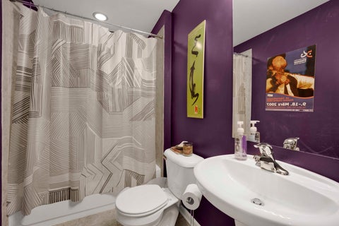 Tiny photo for 1122 W Catalpa Avenue #606, Chicago, IL 60640 (MLS # 12726025)