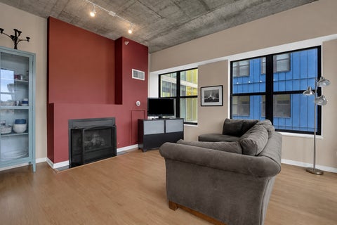 Tiny photo for 1122 W Catalpa Avenue #606, Chicago, IL 60640 (MLS # 12726025)