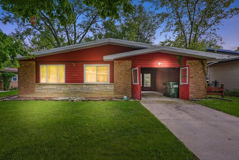 Tiny photo for 323 Shawnee Street, Park Forest, IL 60466 (MLS # 12527444)