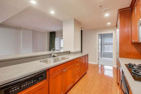 Tiny photo for 44 N VAIL Avenue #513, Arlington Heights, IL 60005 (MLS # 12520403)