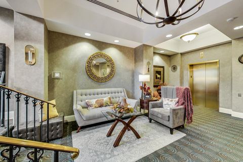 Tiny photo for 44 N VAIL Avenue #513, Arlington Heights, IL 60005 (MLS # 12520403)