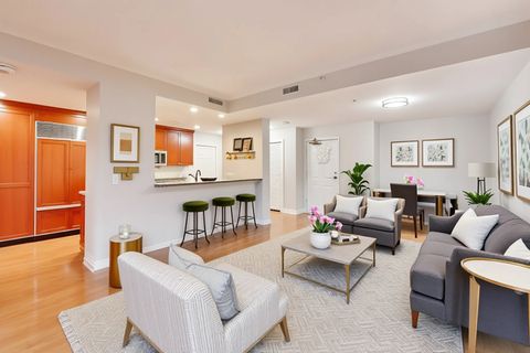 Tiny photo for 44 N VAIL Avenue #513, Arlington Heights, IL 60005 (MLS # 12520403)