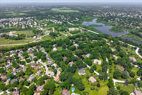 Tiny photo for 13 Chipping Campden Drive, South Barrington, IL 60010 (MLS # 12753601)