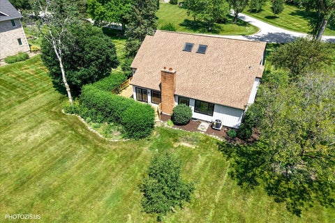 Tiny photo for 13 Chipping Campden Drive, South Barrington, IL 60010 (MLS # 12753601)