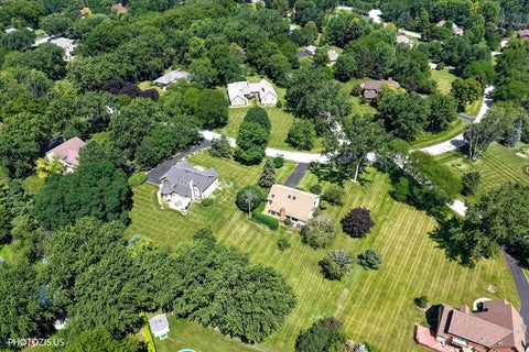 Tiny photo for 13 Chipping Campden Drive, South Barrington, IL 60010 (MLS # 12753601)