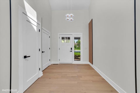 Tiny photo for 13 Chipping Campden Drive, South Barrington, IL 60010 (MLS # 12753601)