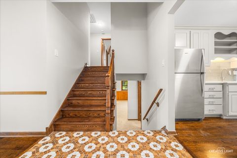 Tiny photo for 1321 Iroquois Lane, Darien, IL 60561 (MLS # 12621062)