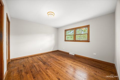 Tiny photo for 1321 Iroquois Lane, Darien, IL 60561 (MLS # 12621062)