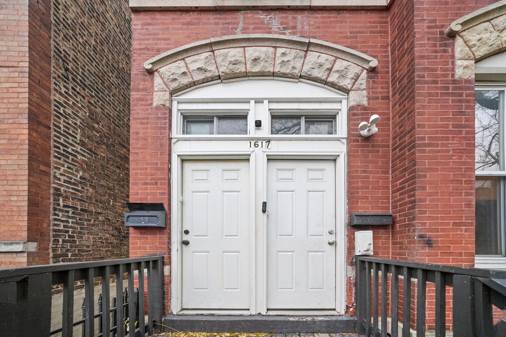 1617 S Central Park Avenue