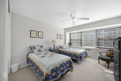Tiny photo for 4200 N Marine Drive #902, Chicago, IL 60613 (MLS # 12479961)