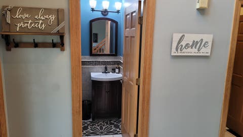 Tiny photo for 3885 Thornberry Way, Lake In The Hills, IL 60156 (MLS # 12707442)