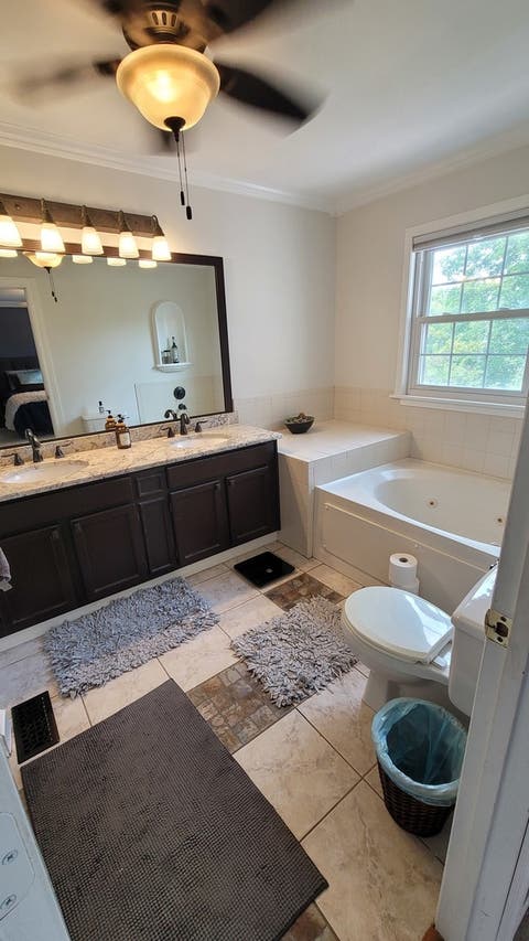 Tiny photo for 3885 Thornberry Way, Lake In The Hills, IL 60156 (MLS # 12707442)