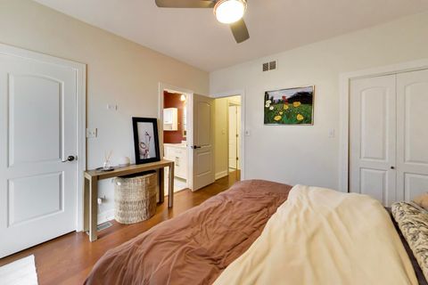 Tiny photo for 1247 N Rockwell Street #1, Chicago, IL 60622 (MLS # 12616338)