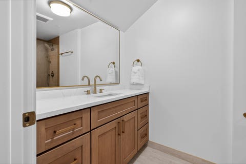 Tiny photo for 9609 Reding Circle, Des Plaines, IL 60016 (MLS # 12665385)