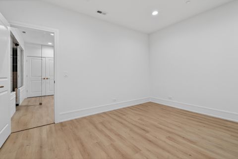 Tiny photo for 9609 Reding Circle, Des Plaines, IL 60016 (MLS # 12665385)