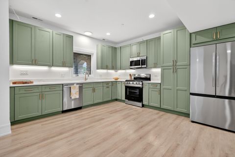 Tiny photo for 9609 Reding Circle, Des Plaines, IL 60016 (MLS # 12665385)