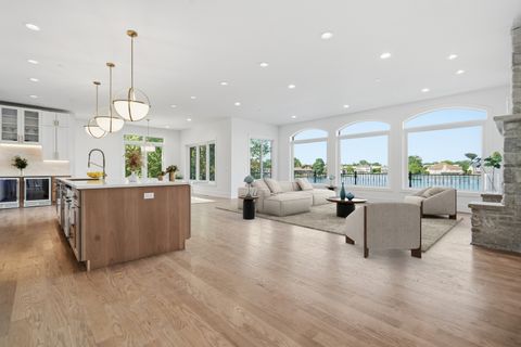Tiny photo for 9609 Reding Circle, Des Plaines, IL 60016 (MLS # 12665385)