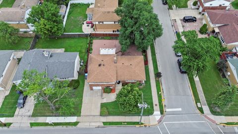 Tiny photo for 1401 N 5th Avenue, Melrose Park, IL 60160 (MLS # 12428846)