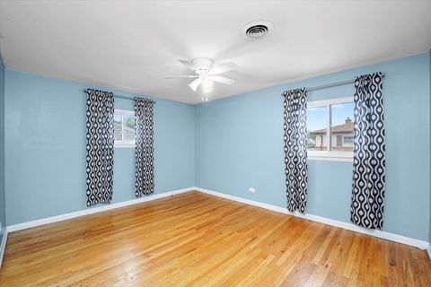 Tiny photo for 1401 N 5th Avenue, Melrose Park, IL 60160 (MLS # 12428846)