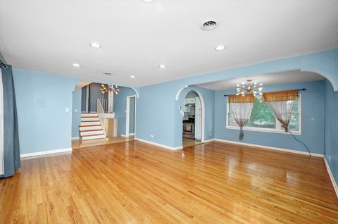 Tiny photo for 1401 N 5th Avenue, Melrose Park, IL 60160 (MLS # 12428846)