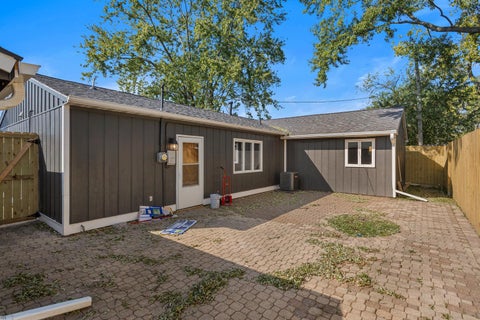 Tiny photo for 2424 E WASHINGTON Drive, Urbana, IL 61802 (MLS # 12753005)
