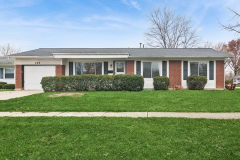 124 Braemar Drive Elk Grove Village IL 60007
