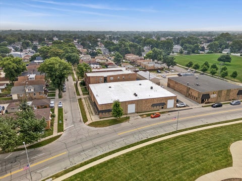 Tiny photo for 4215 Lawndale Avenue, Lyons, IL 60534 (MLS # 12716927)
