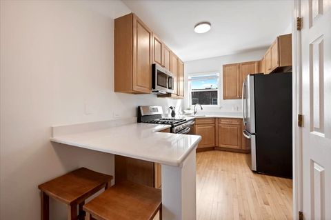 Tiny photo for 4838 N Magnolia Avenue #3A, Chicago, IL 60640 (MLS # 12594051)