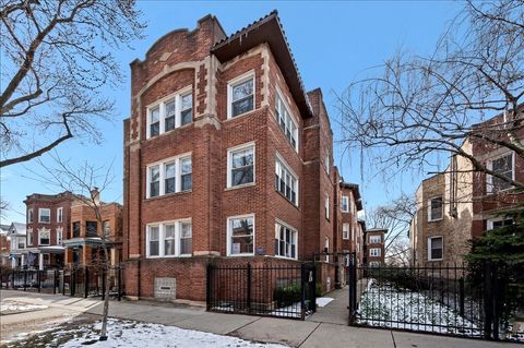 Tiny photo for 4838 N Magnolia Avenue #3A, Chicago, IL 60640 (MLS # 12594051)